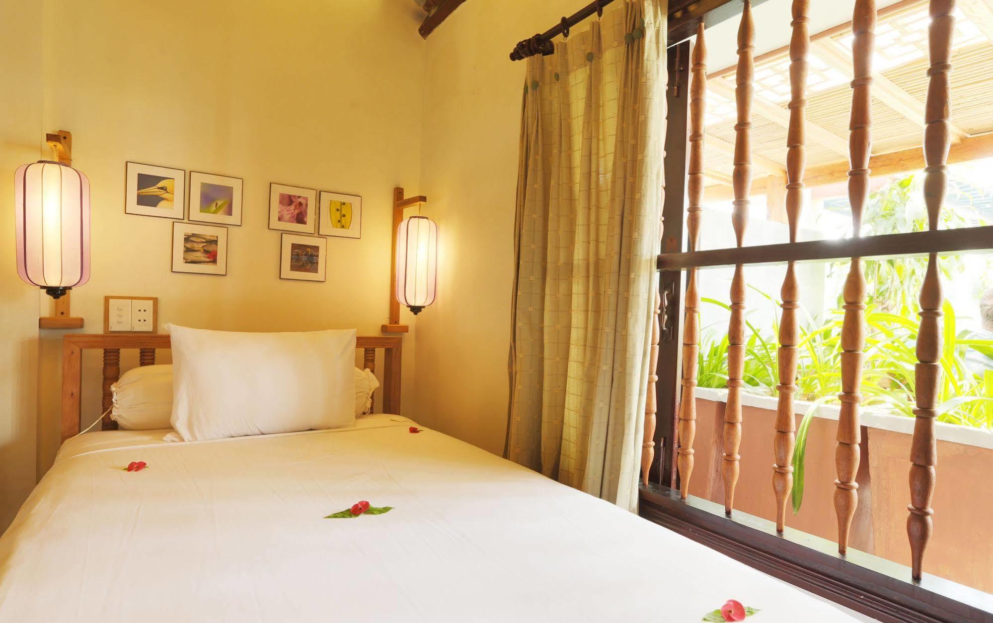 Hoi An Pho Library Hotel Eksteriør billede