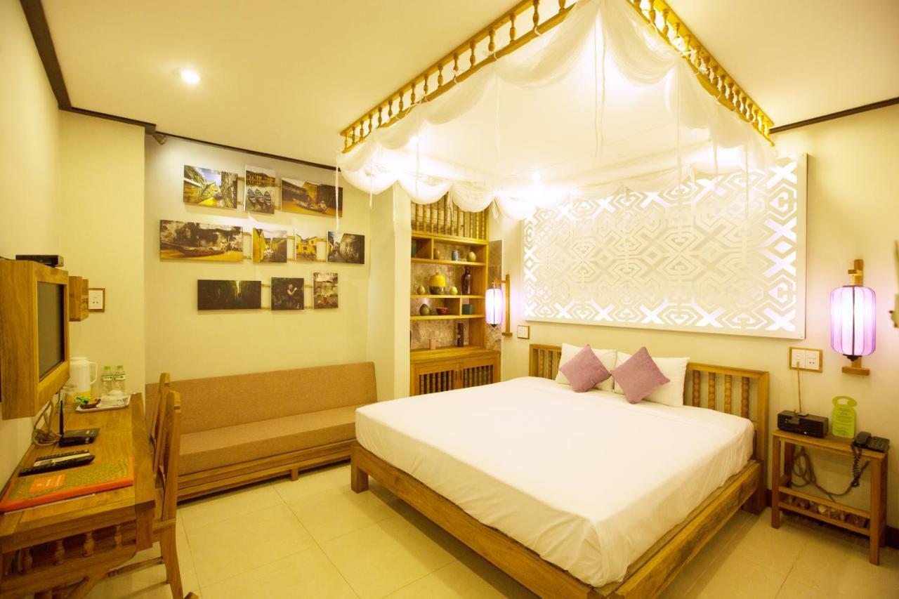 Hoi An Pho Library Hotel Eksteriør billede